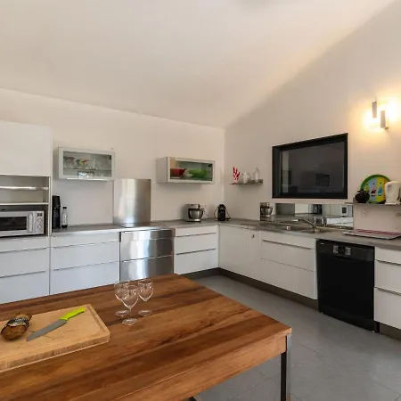 Fautea By Interhome