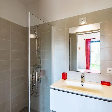 Вилла Fautea By Interhome Сент-Люси-де-Пор